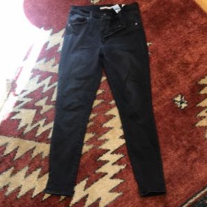 Used Levi’s mike high super skinny